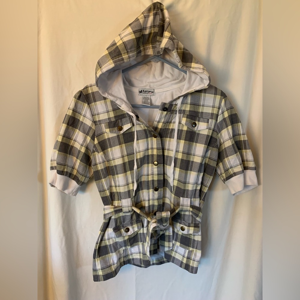 Self Esteem hooded snap up tie waist short sleeve jacket yellow and grey plaid